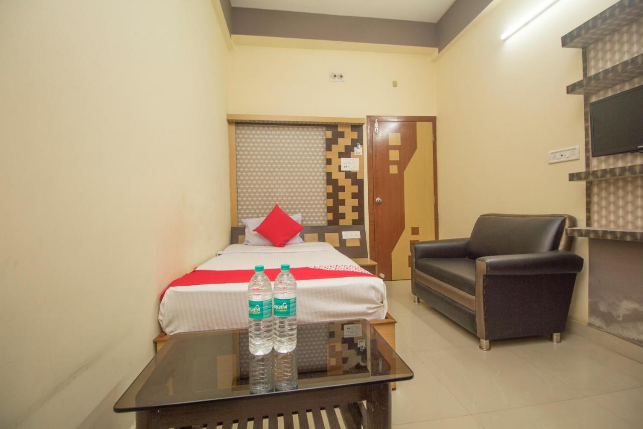 Hôtel Oyo 29778 Panchadeep Bhawan à Fālākāta Extérieur photo